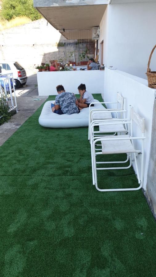דירות לטויאני Nuova Casa Giulia מראה חיצוני תמונה