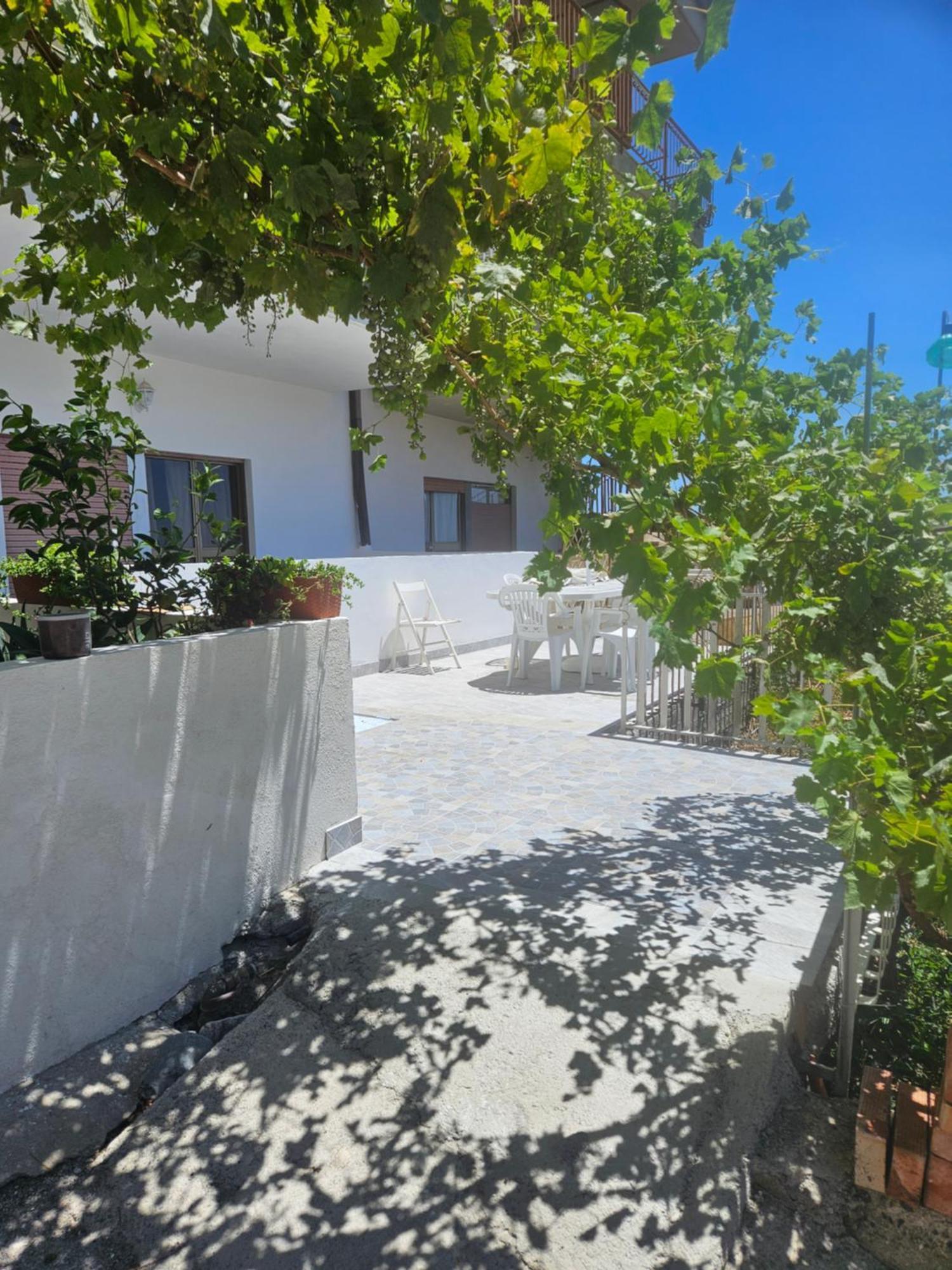 דירות לטויאני Nuova Casa Giulia מראה חיצוני תמונה